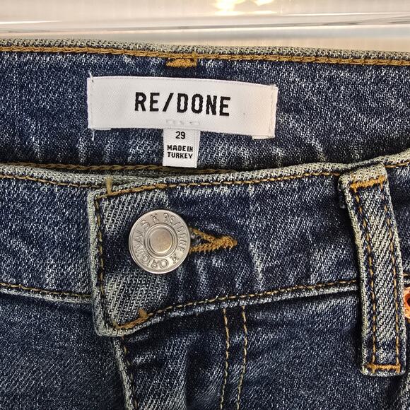 Re/Done 90s Crop Kick Hem Jeans Distressed Capri Mid Rise Denim Size 29 NWT - Picture 3 of 8
